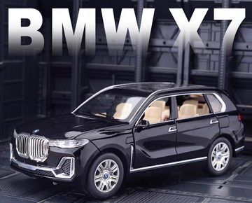 BMW X7 Luxury SUV – 1:24 Scale Alloy Die-Cast Model Car