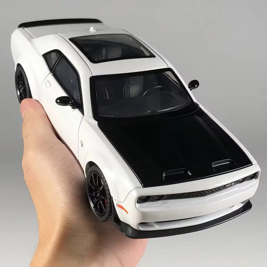 Aolly Dodge Hellcat Replica – High-Performance Muscle Car Die-Cast Model
